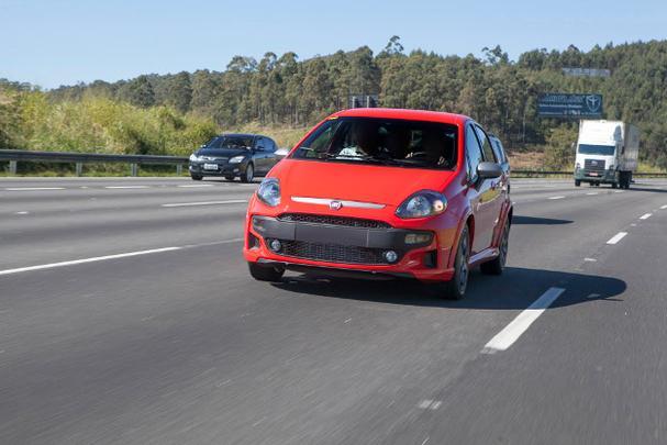 Modelo flagrado pelo leitor Luiz Silva - Arquivo Pessoal/Luiz Silva Modelo flagrado pelo leitor Luiz Silva - Arquivo Pessoal/Luiz Silva