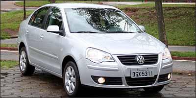 Sensor de estacionamento não equipa de série o Polo, que é vendido com o acessório por mais R$ 660 (Marlos Ney Vidal/EM/D.A Press - 7/11/06) Sensor de estacionamento não equipa de série o Polo, que é vendido com o acessório por mais R$ 660 (Marlos Ney Vidal/EM/D.A Press - 7/11/06)