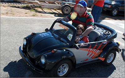 O pequeno Fusca � equipado com motor 100 cm� de Honda Biz