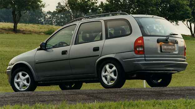 Corsa Wagon foi fabricado no Brasil at 2003 Chevrolet Divulga o 