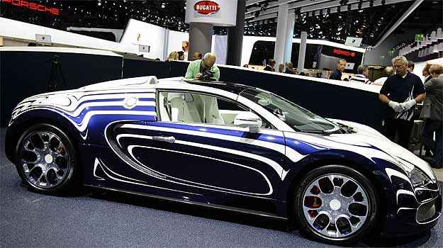   Bugatti Veyron L'Or Blanc (REUTERS/Kai Pfaffenbach)