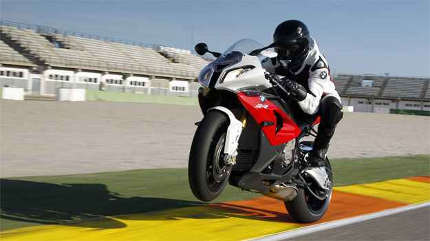 Rela��o peso x pot�ncia � de aproximadamente 1 cv para cada quilo  (BMW/Divulga��o)