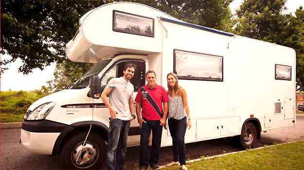 Os três aventureiros antes da partida, em Belo Horizonte