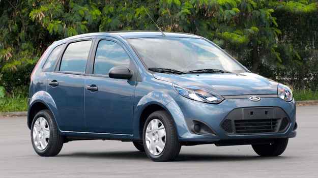 Com todos os opcionais, o Ford Fiesta 1.6 hatch 12/13 tem preço de R$ 32.600 na concessionária Pisa (Divulgação) Com todos os opcionais, o Ford Fiesta 1.6 hatch 12/13 tem preço de R$ 32.600 na concessionária Pisa (Divulgação)