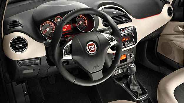 Interior quase sem altera��es veio do Punto EVO