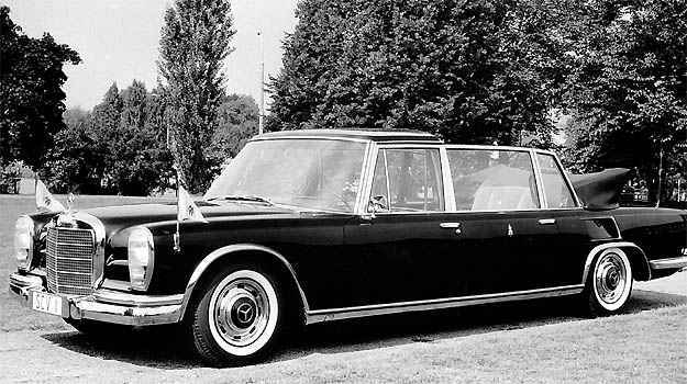 Mercedes-Benz 600 Pullman Landaulet foi usado por João XXIII (Mercedes-Benz/Divulgação) Mercedes-Benz 600 Pullman Landaulet foi usado por João XXIII (Mercedes-Benz/Divulgação)