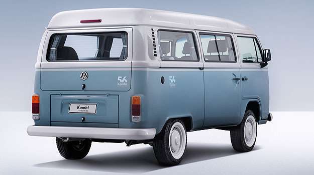 Logotipos especiais identificam a derradeira versão da Kombi (Volkswagen/Divulgação) Logotipos especiais identificam a derradeira versão da Kombi (Volkswagen/Divulgação)