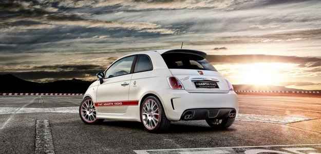 Esportivo é equipado com motor T-Jet 1.4 de 180 cv de potência (Abarth/Divulgação) Esportivo é equipado com motor T-Jet 1.4 de 180 cv de potência (Abarth/Divulgação)