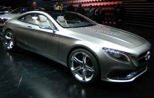 Mercedes-Benz Classe S conta com sistema que dispensa motorista (Taciana Goés/DP/DA PRESS) Mercedes-Benz Classe S conta com sistema que dispensa motorista (Taciana Goés/DP/DA PRESS)