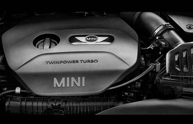Motor 1.5 twin-turbo de três cilindros gera 134 cv de potência e torque de 23,5 kgfm (Mini/divulgação) Motor 1.5 twin-turbo de três cilindros gera 134 cv de potência e torque de 23,5 kgfm (Mini/divulgação)