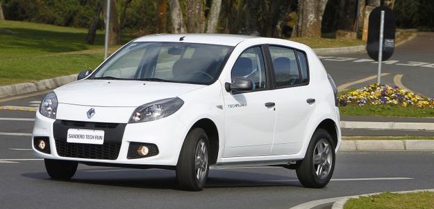 O carro é inspirado na versão Expression e traz motor 1.0 16V Hi-Flex de 77 cv (etanol) (Renault/divulgação) O carro é inspirado na versão Expression e traz motor 1.0 16V Hi-Flex de 77 cv (etanol) (Renault/divulgação)