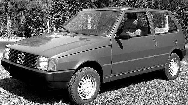 Compacto foi lançado em 1984 para substituir o 147 (Fiat/Divulgação) Compacto foi lançado em 1984 para substituir o 147 (Fiat/Divulgação)