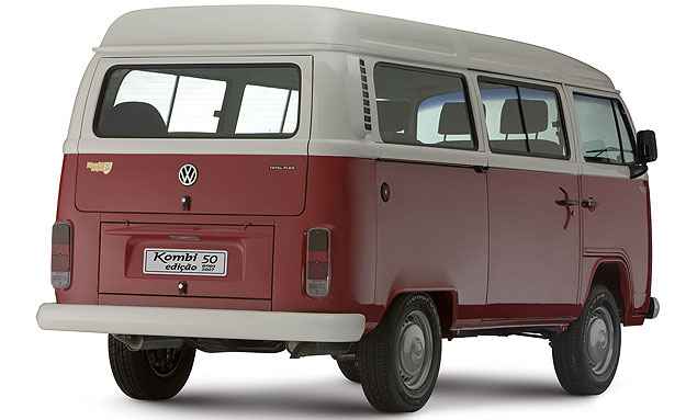 Kombi Edição 50 anos foi lançada em 2007 (Volkswagen/Divulgação) Kombi Edição 50 anos foi lançada em 2007 (Volkswagen/Divulgação)