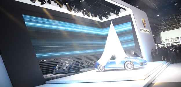 Modelo foi o grande destaque da Porsche em Detroit (Naias/Divulgação) Modelo foi o grande destaque da Porsche em Detroit (Naias/Divulgação)