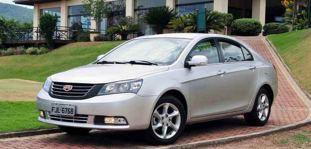 EC7 é equipado com motor 1.8 16v a gasolina de 130 cv de potência (Geely/divulgação) EC7 é equipado com motor 1.8 16v a gasolina de 130 cv de potência (Geely/divulgação)