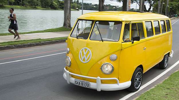Seis meses de preparação para deixar Kombi 1975 com detalhes exclusivos (Thiago Ventura/EM/D.A Press) Seis meses de preparação para deixar Kombi 1975 com detalhes exclusivos (Thiago Ventura/EM/D.A Press)