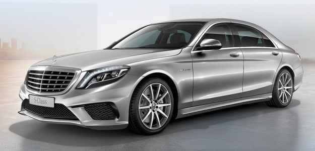 Sedã é equipado com motor AMG V8 biturbo (Mercedes/divulgação ) Sedã é equipado com motor AMG V8 biturbo (Mercedes/divulgação )