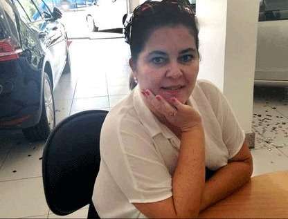 Maria Tereza Ornellas analisa compra de um Fox Gol na VW Carbel (MASCUS CELESTINO/EM/DA PRESS) Maria Tereza Ornellas analisa compra de um Fox Gol na VW Carbel (MASCUS CELESTINO/EM/DA PRESS)