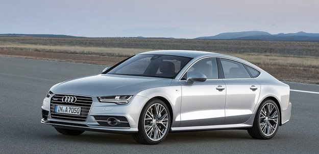 A7 pode ser equipado com o novo motor a gasolina V6 3.0 TDI ou a diesel 3.0 TDI (Audi/divulgação) A7 pode ser equipado com o novo motor a gasolina V6 3.0 TDI ou a diesel 3.0 TDI (Audi/divulgação)