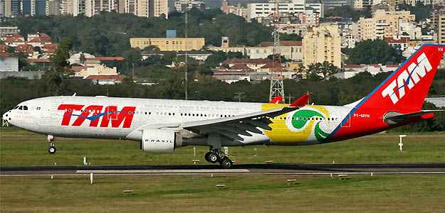 Airbus A330 da Seleção usado na Copa do Mundo da África do Sul ((Marcos Oliveira/Airliners.net/Reprodução)) Airbus A330 da Seleção usado na Copa do Mundo da África do Sul ((Marcos Oliveira/Airliners.net/Reprodução))