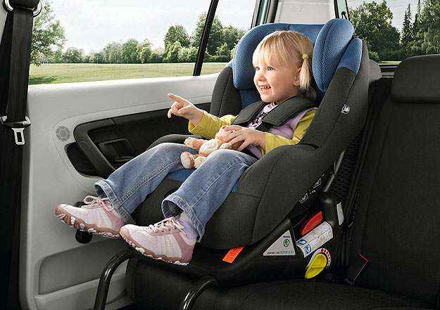 Muito mais seguro do que o método usado hoje, Isofix consiste na fixação do dispositivo diretamente na estrutura do veículo ( skoda-auto.pl/Reproducao da Internet ) Muito mais seguro do que o método usado hoje, Isofix consiste na fixação do dispositivo diretamente na estrutura do veículo ( skoda-auto.pl/Reproducao da Internet )