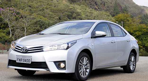 Toyota Corolla superou o Honda Civic em vendas em maio (Jair Amaral/EM/D.A Press) Toyota Corolla superou o Honda Civic em vendas em maio (Jair Amaral/EM/D.A Press)