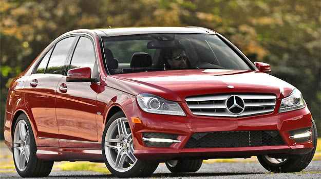 C 180 é o mais barato da frota de locação da Mercedes no Brasil, custando R$ 500 a diária (Fotos: Mercedes-Benz/Divulgação) C 180 é o mais barato da frota de locação da Mercedes no Brasil, custando R$ 500 a diária (Fotos: Mercedes-Benz/Divulgação)