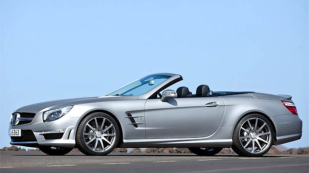 SL 63 AMG - 6.2 V8 525 cv: R$ 3 mil SL 63 AMG - 6.2 V8 525 cv: R$ 3 mil