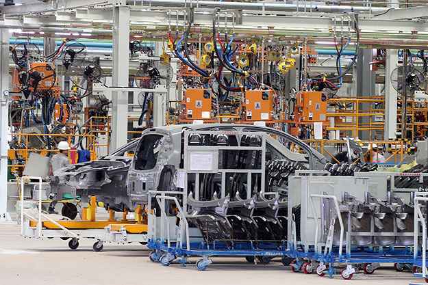 Primeiro modelo a ser produzido no Brasil é o novo Celer (Chery/Divulgação) Primeiro modelo a ser produzido no Brasil é o novo Celer (Chery/Divulgação)