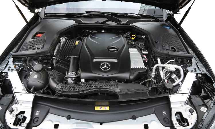 Motor 2.0 turbo entrega os 35,71kgfm de torque máximo a apenas 1.200rpm - Mercedes-Benz/Divulgação