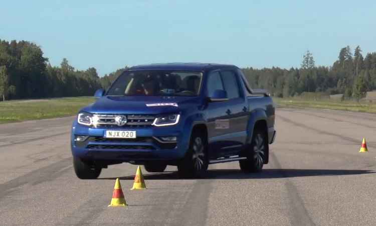 Volkswagen Amarok - Reprodução/Teknikens Värld 